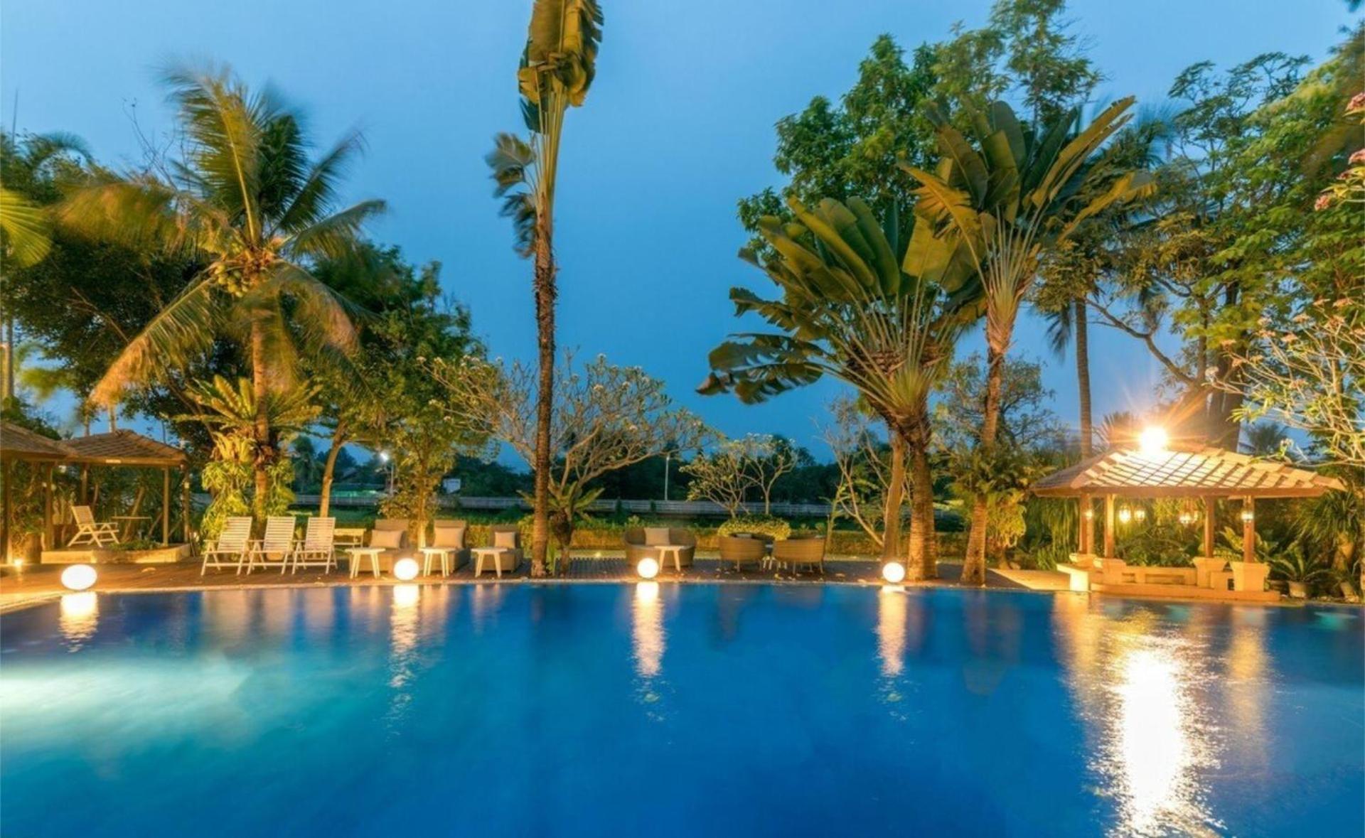Sheik Istana Hotel Chiangmal Chiang Mai Exterior photo